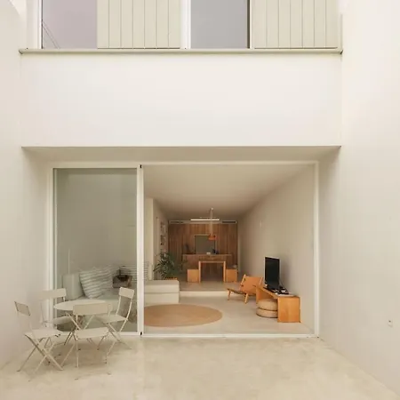 Charming Design 3 Bedroom & Pool - Casa Clara Tatil Evi